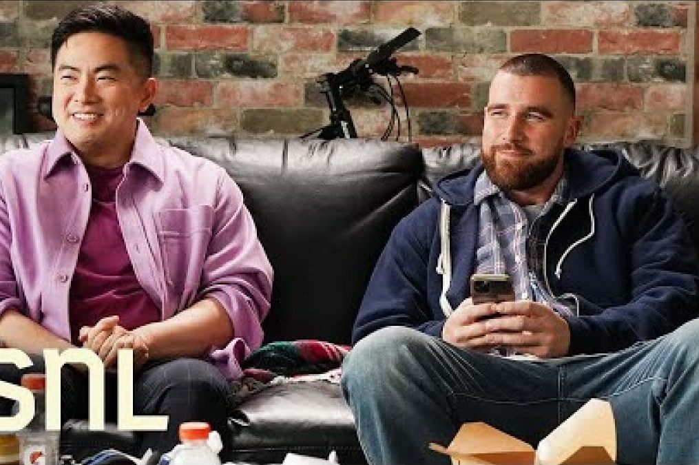 Travis Kelce stars in ‘SNL’ sketch promoting straight male friendship
