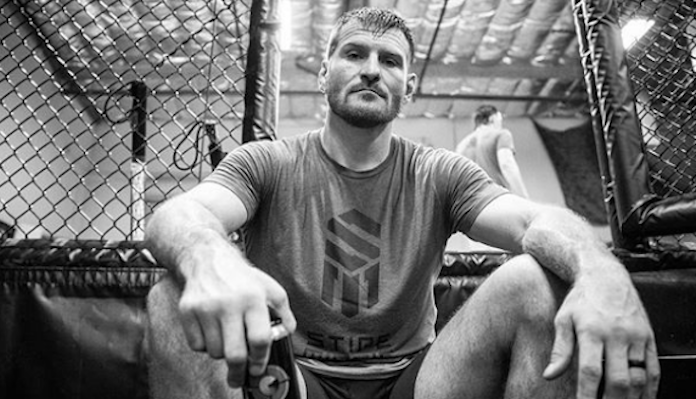 Henry Cejudo reveals the “only way” Stipe Miocic can defeat Jon Jones at UFC 290: “Good luck with that”