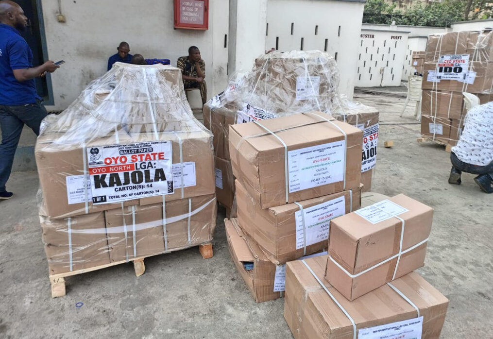 Elections: INEC distributes sensitive materials in Oyo